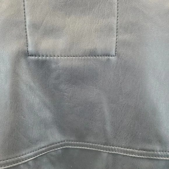 XS Size 1 Celebrity Pink Women's Pleather Shacket. Multipurpose Jacket or Shirt - Picture 10 of 11
